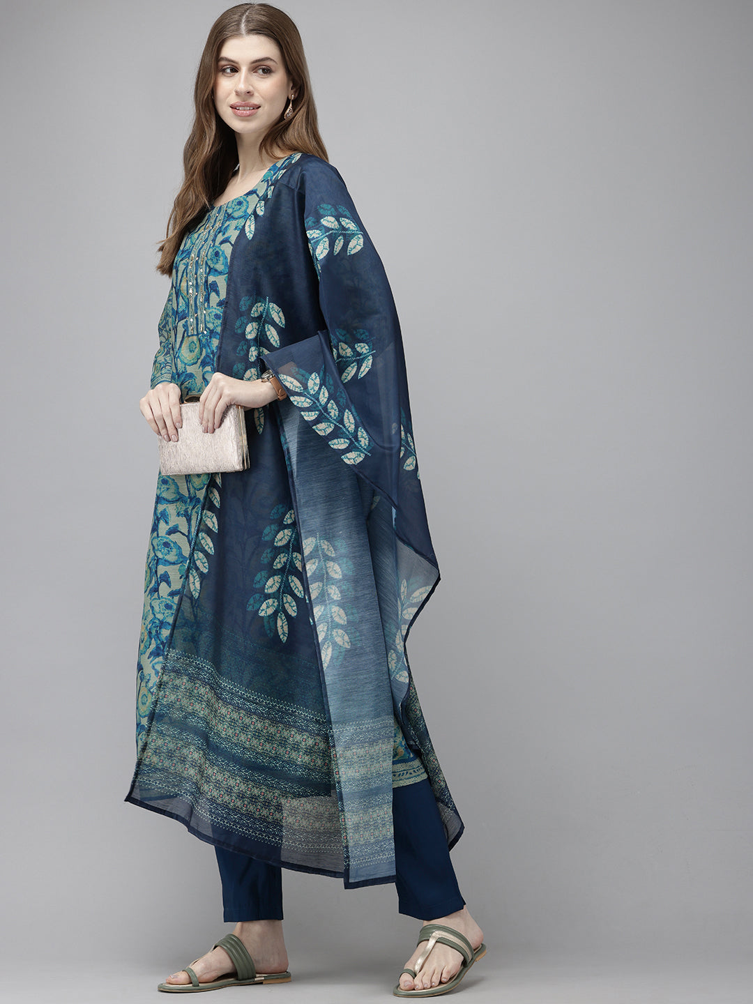 Vedic 3 piece chanderi silk blue set.