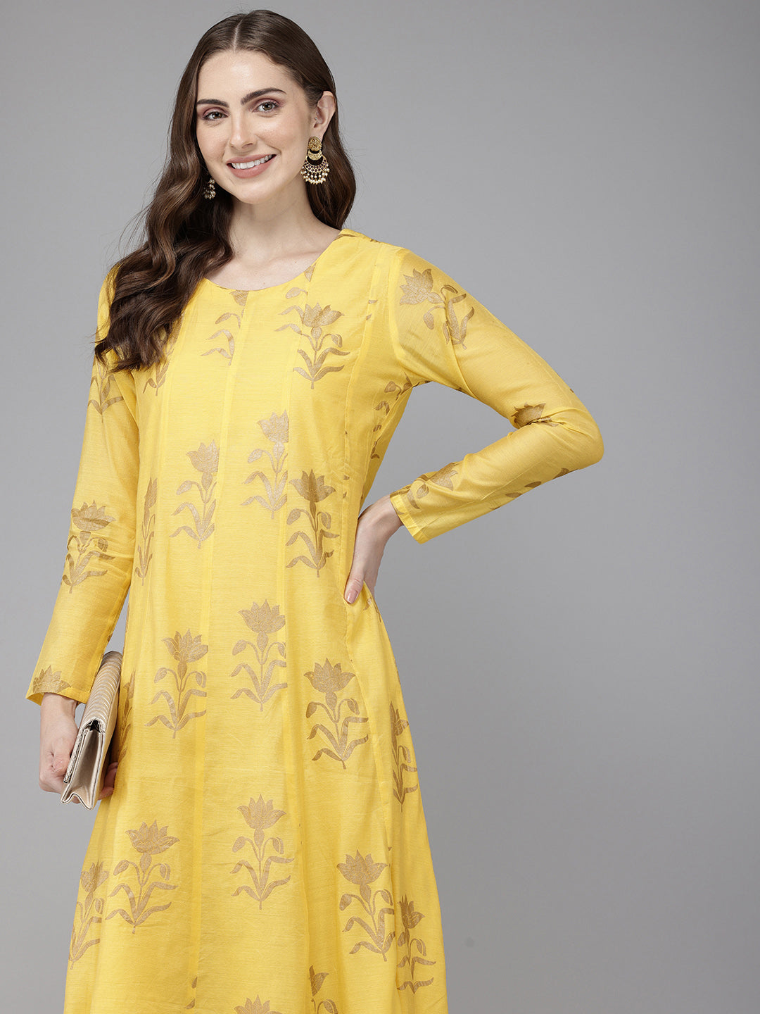 Vedic Women Anarkali Dress With Emboidery At Neck