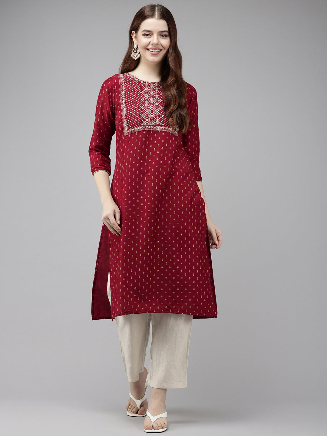 Vedic Women Maroon Geometric Embroidered Sequinned Kurta