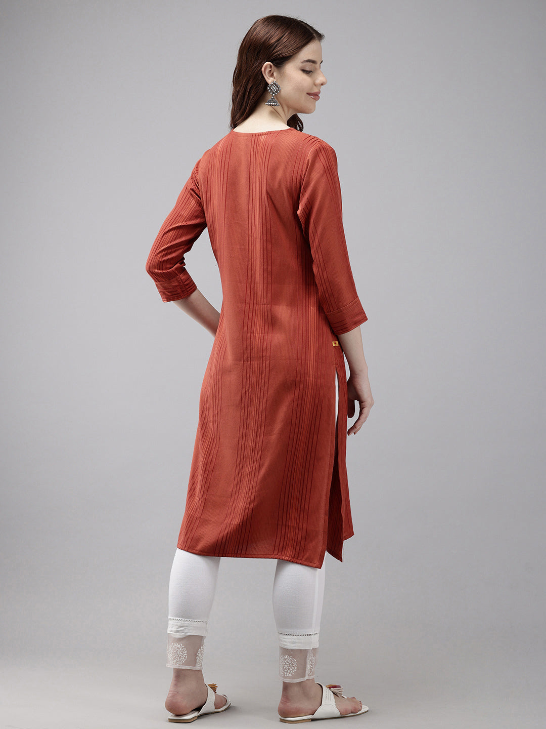 Vedic Women Embroidered Straight Kurta