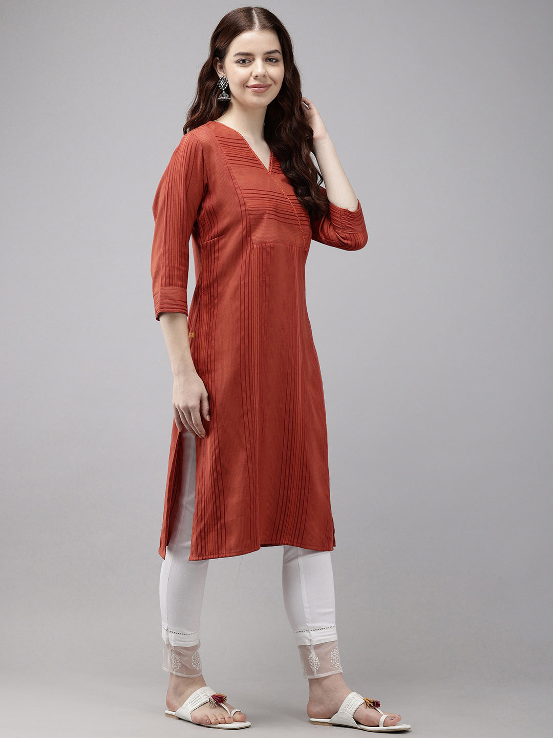 Vedic Women Embroidered Straight Kurta