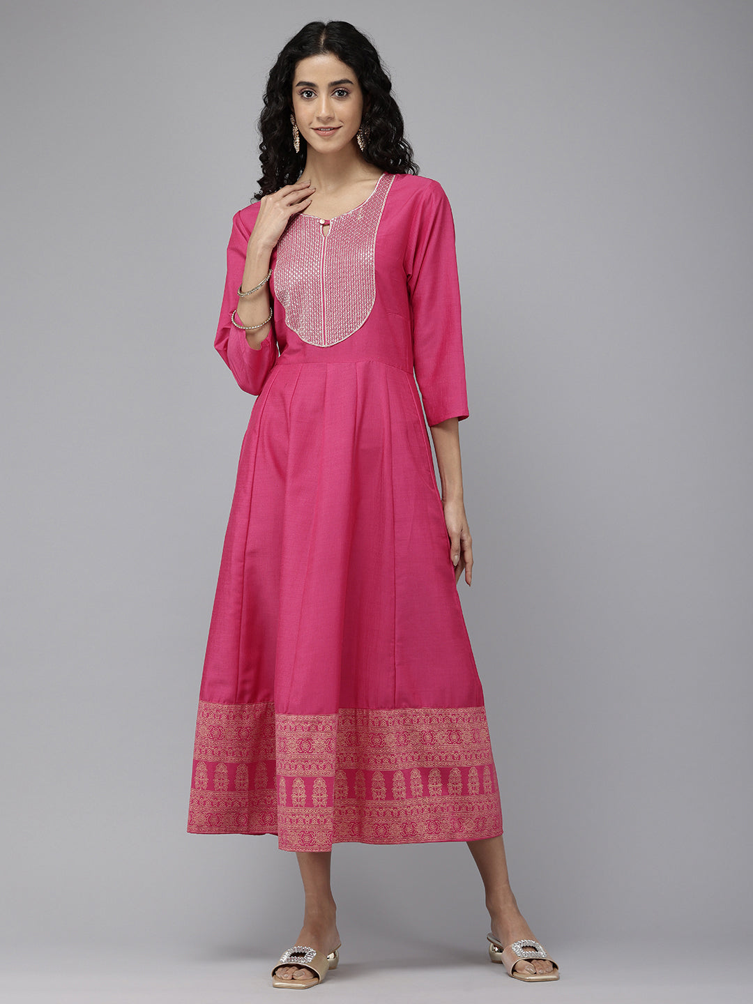 Vedic Women Embellished Anarkali Kurta