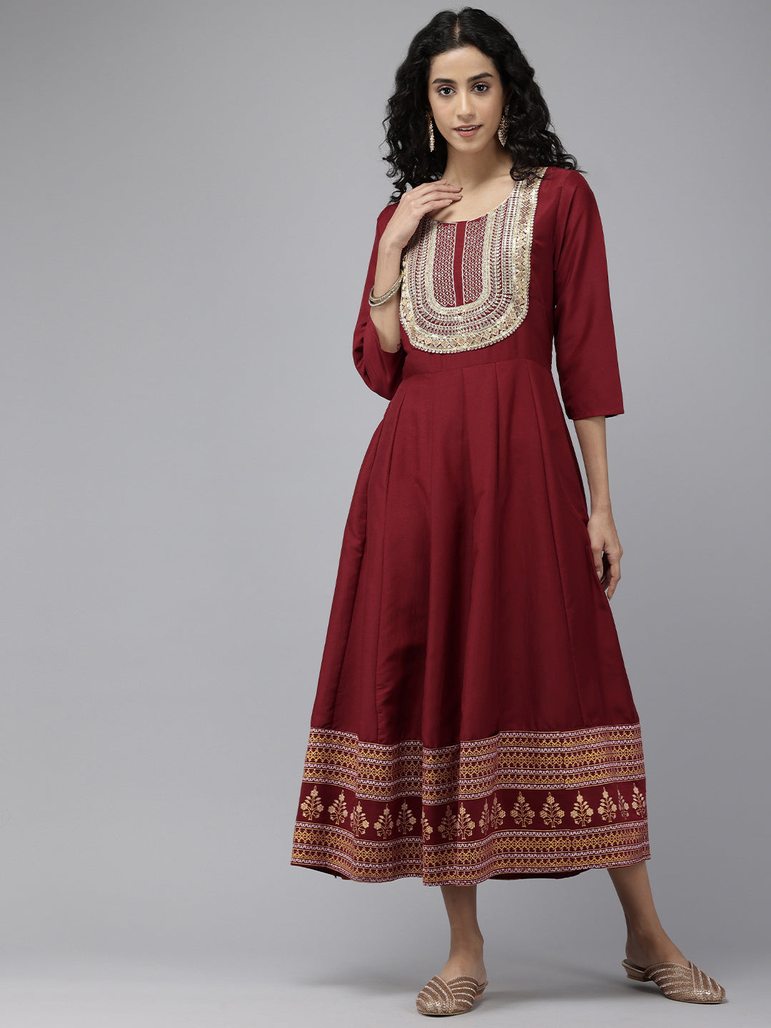 Vedic Women Embellished Anarkali Kurta