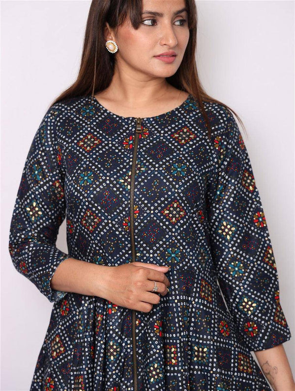 Vedic's Super Art chain gown