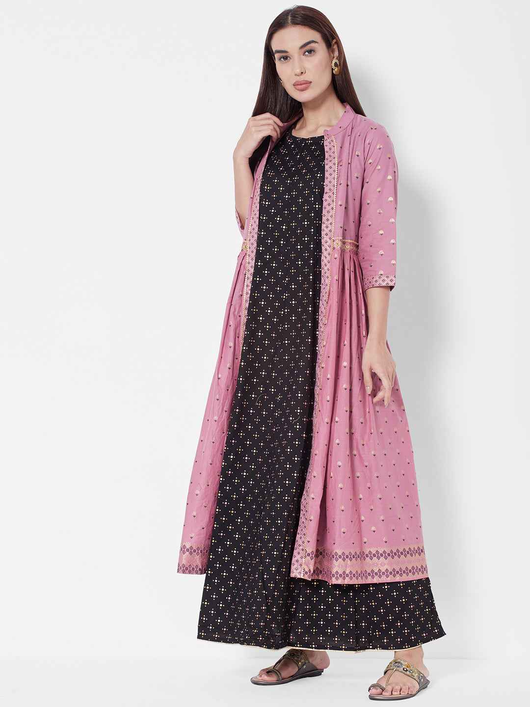 Vedic Ethnic Motifs Printed Cotton Maxi Dress With Long Shrug