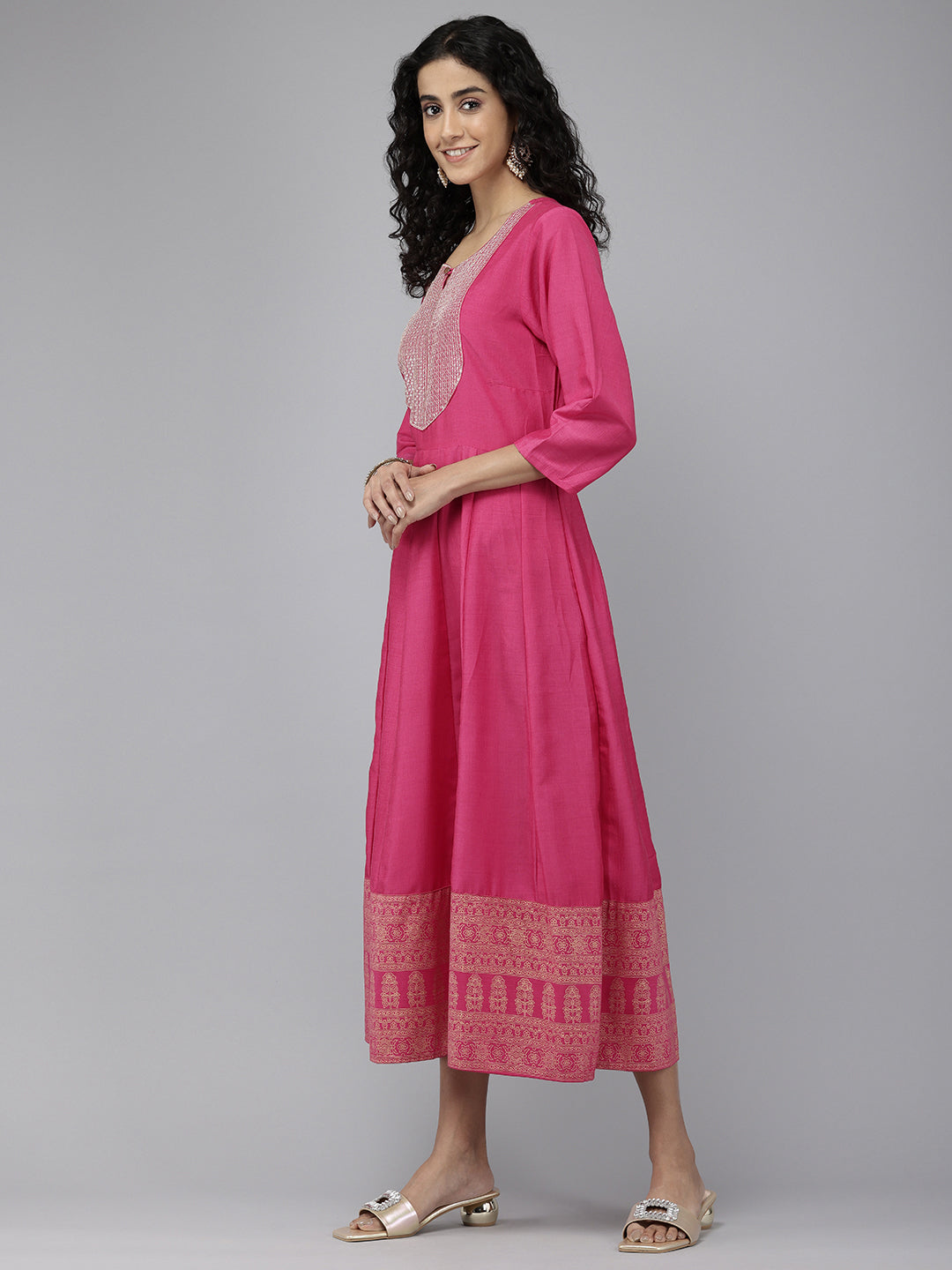 Vedic Women Embellished Anarkali Kurta