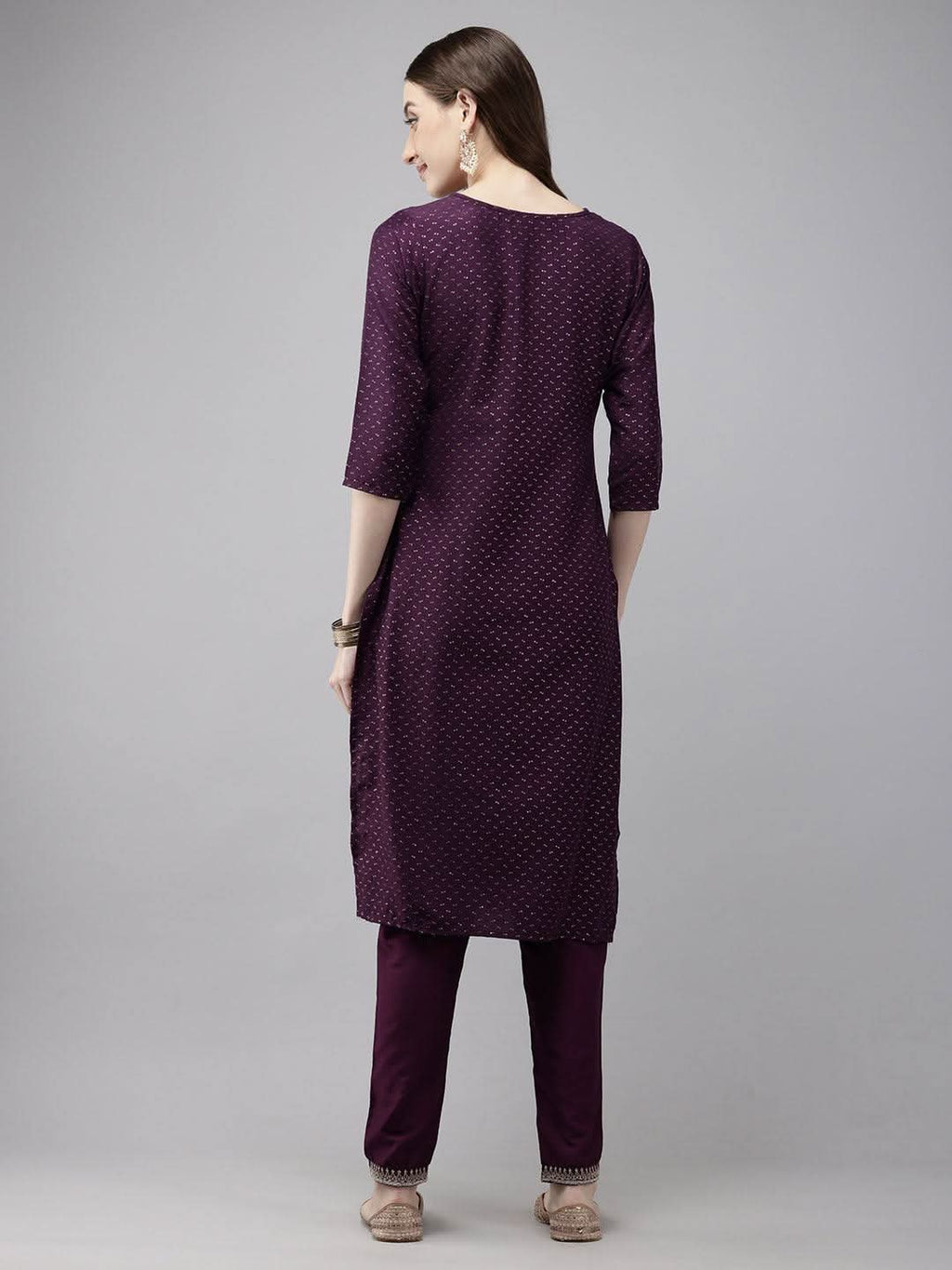 Vedic Women Embroidery Straight Medium Kurta - Vedic Apparel Private Limited