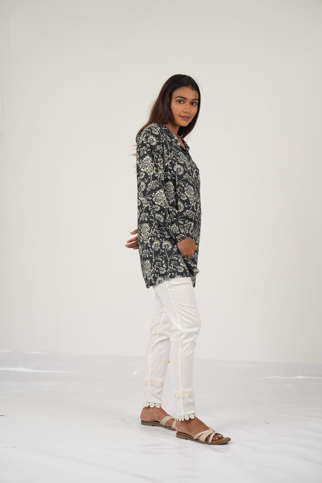 Vedic aesthetic short top.