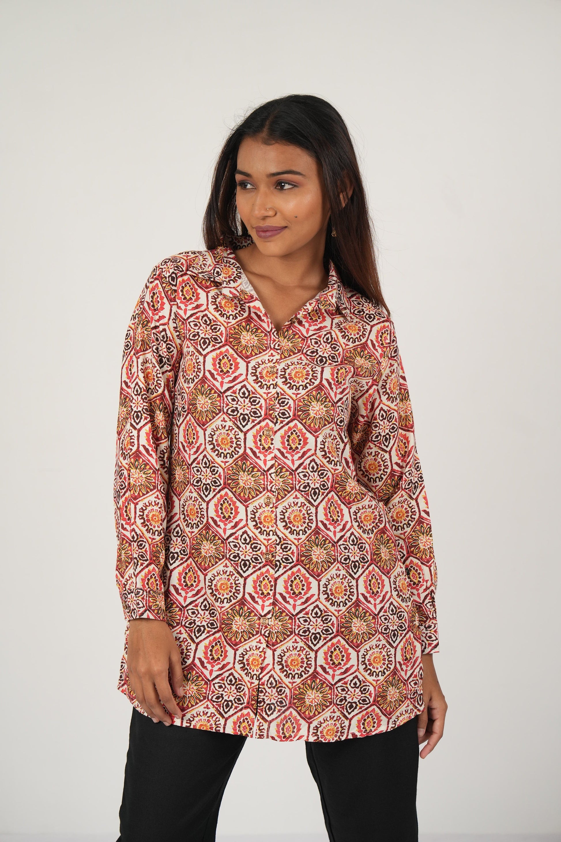 Vedic aesthetic short top.