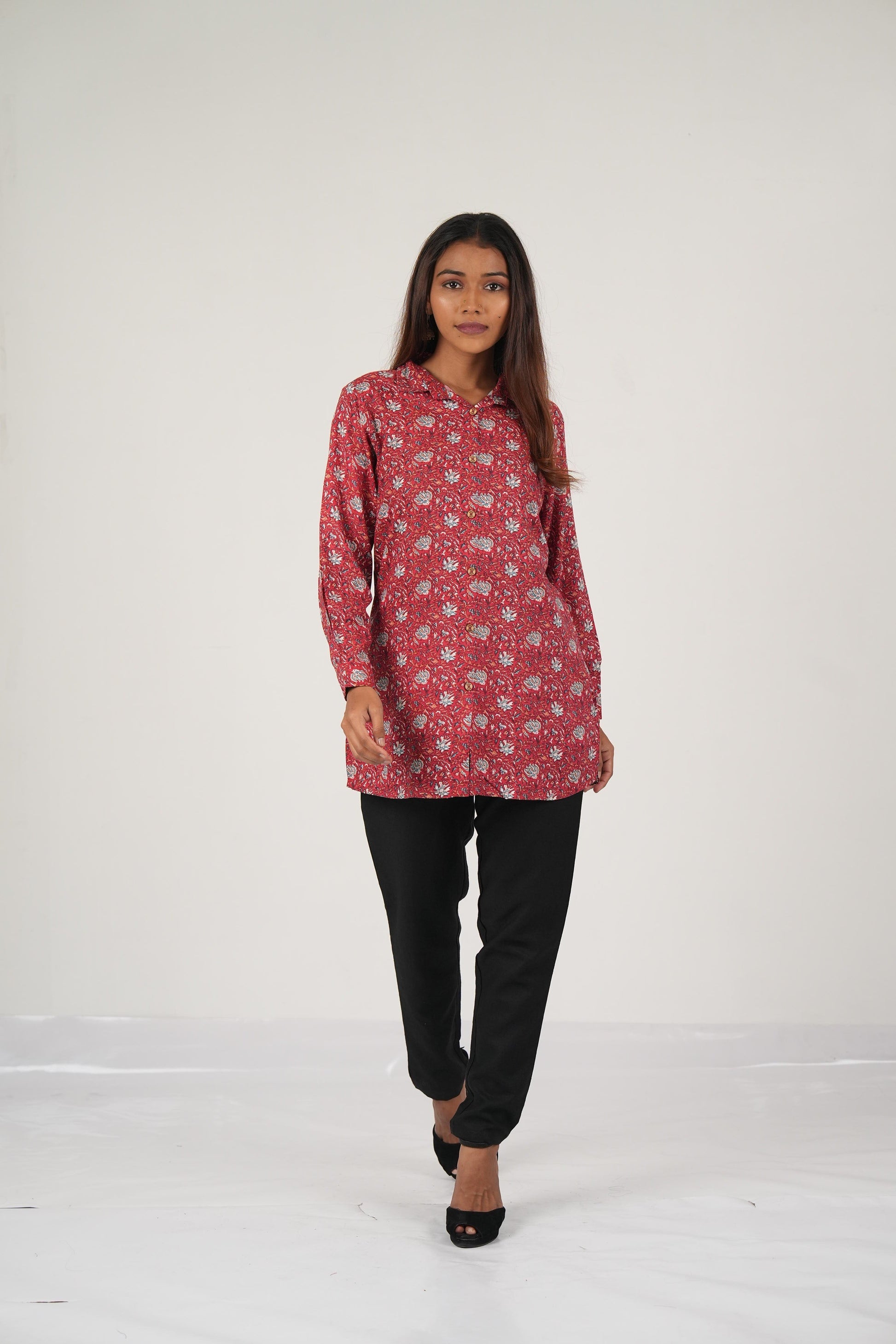 Vedic aesthetic short top - Vedic Apparel Private Limited