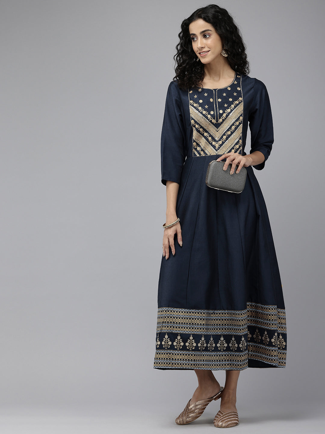 Vedic Women Embellished Anarkali Kurta