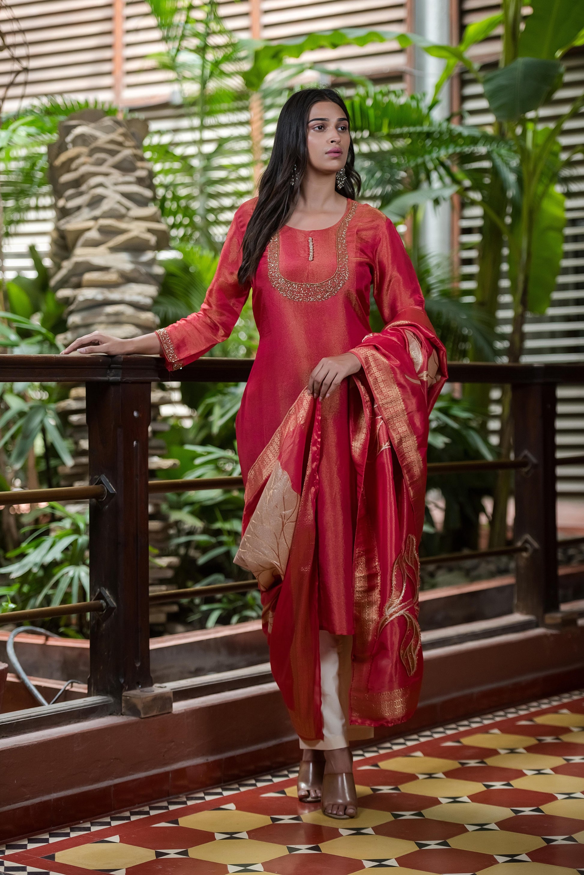 Timeless embroidered 3 piec set