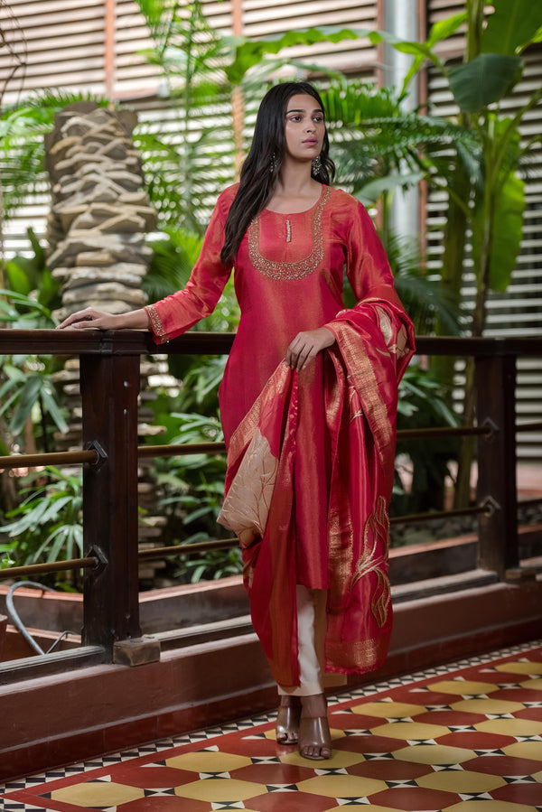 Timeless embroidered 3 piec set