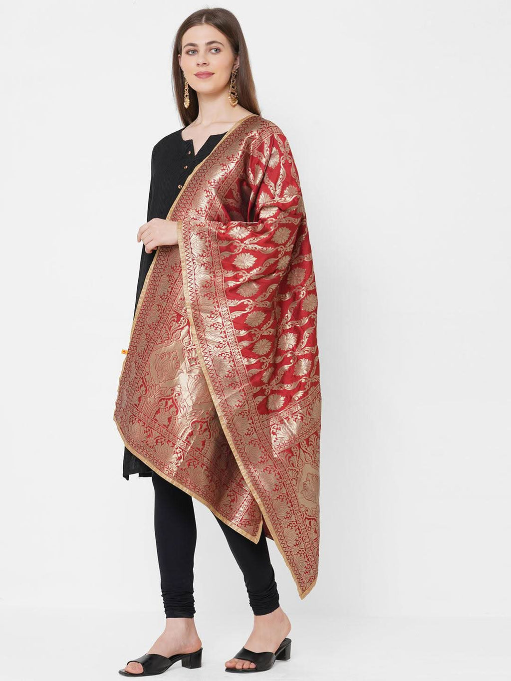 Dupatta With Zari Boarder - Vedic Apparel Private Limited