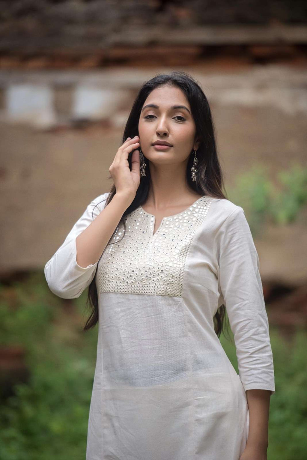 Elegant straight kurta(Off-white)