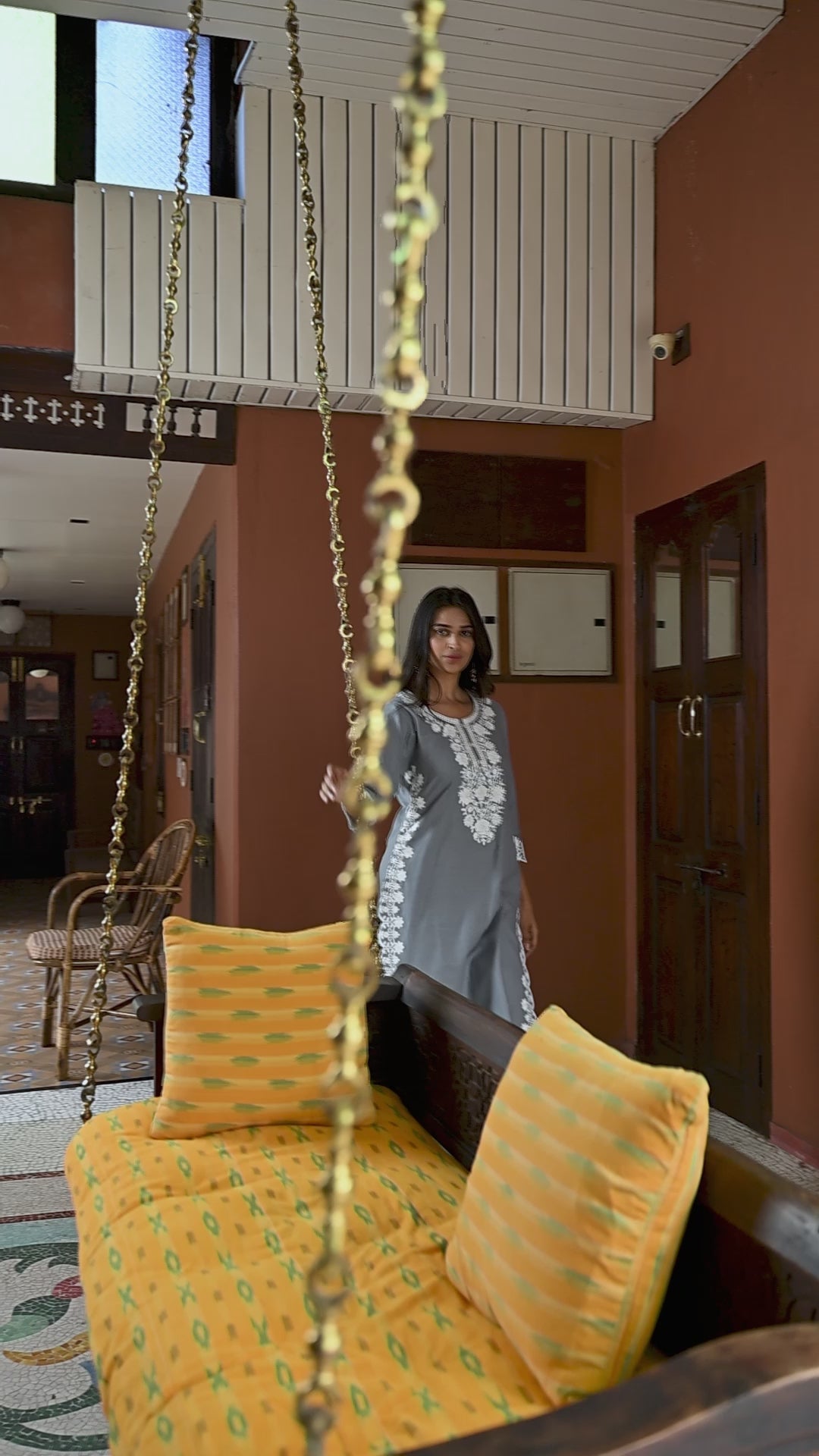 Elegant embroidered straight kurta  set (Grey)