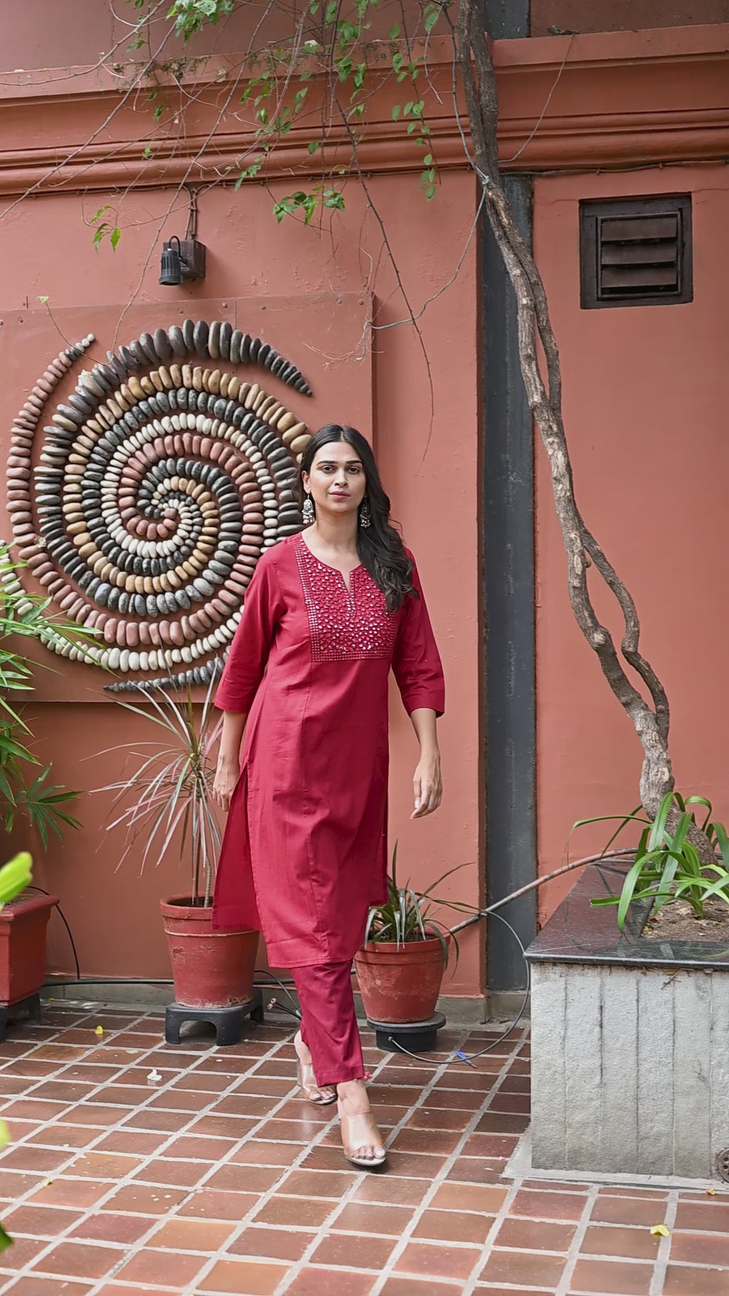 Embroidered  rich straight kurta